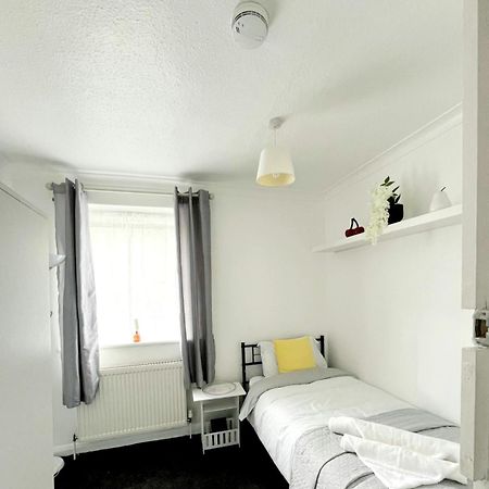 Cosy Room Stay 5 Sutton  Zewnętrze zdjęcie